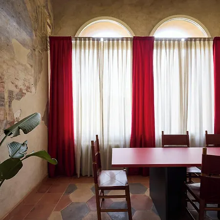 Frühstückspension Gironda